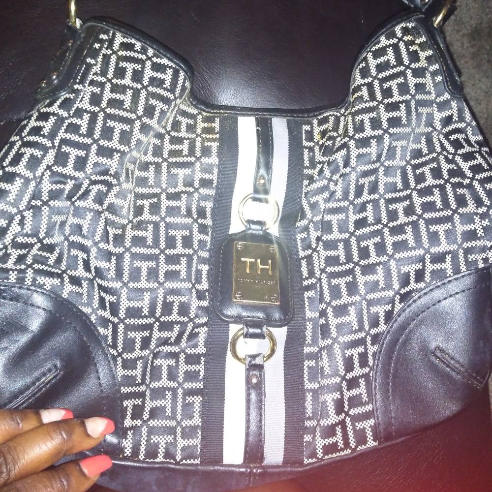 COPY - Tommy Hilfiger